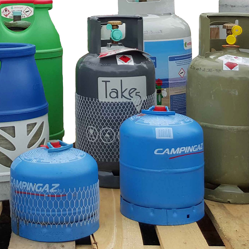 side_1_Esso_Flessengas_Oosterveen_Olie