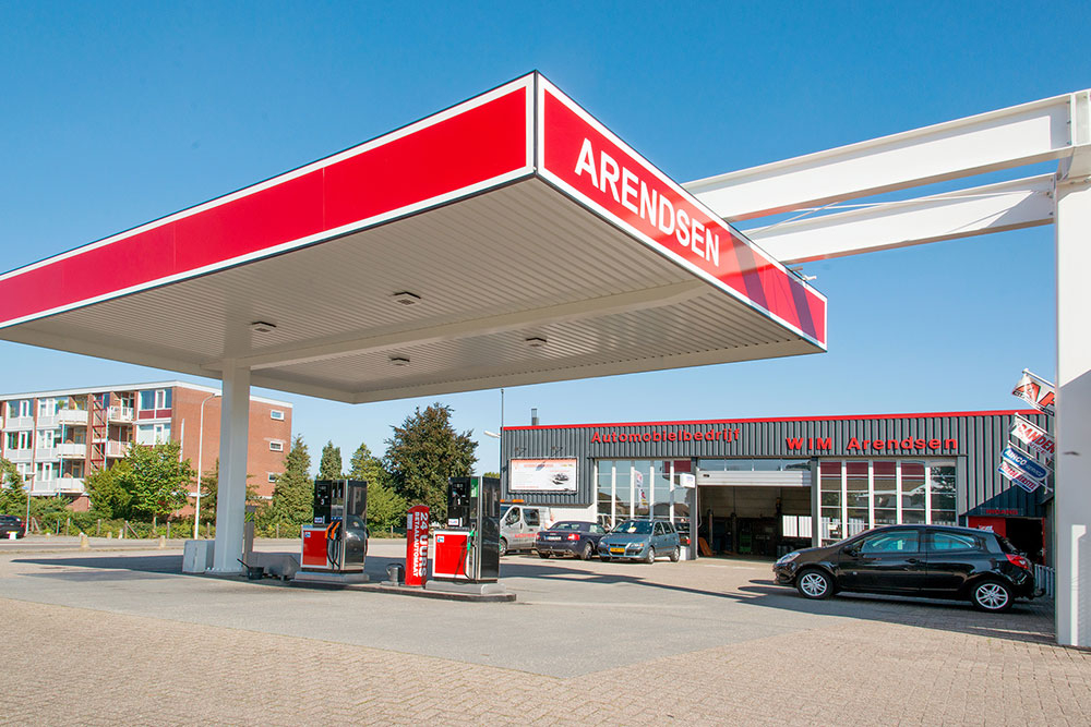 side_1_Tankstation_sHeerenberg_Oosterveen_Olie